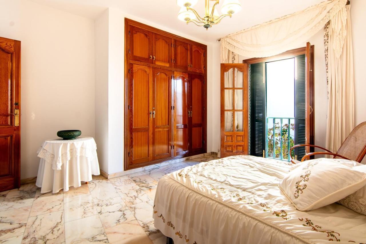 Casa Lola Centro De Nerja Villa Exterior photo